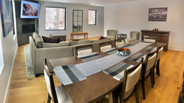 The Dinning Area opens up to the Living Room for true family style living.
Up/Down shades offer additional privacy, but most of the windows open up to the woods surrounding you.